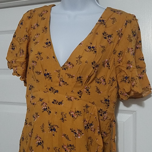 Mustard Floral High-Low Dress - Picture 3 of 5
